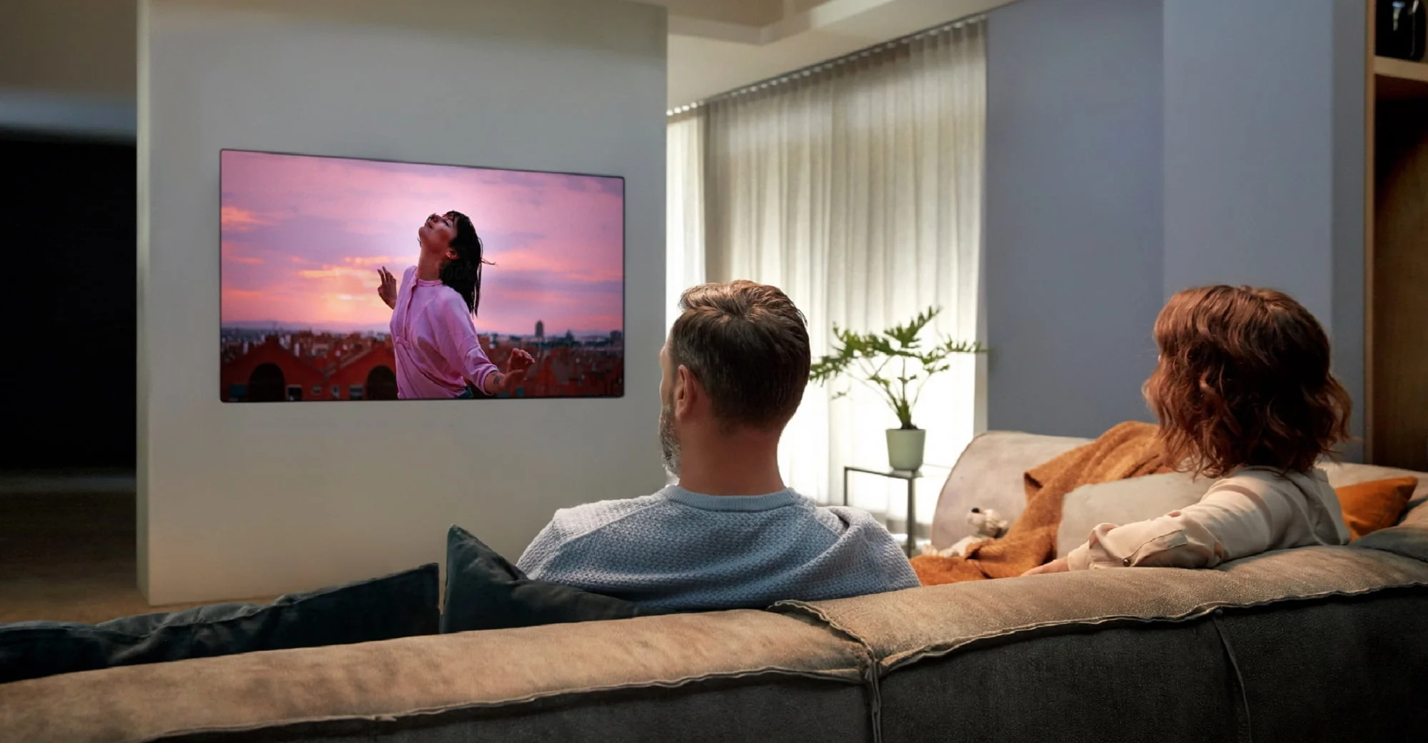 ۵  تا از بهترین تلویزیون های  OLEDموجود در بازار