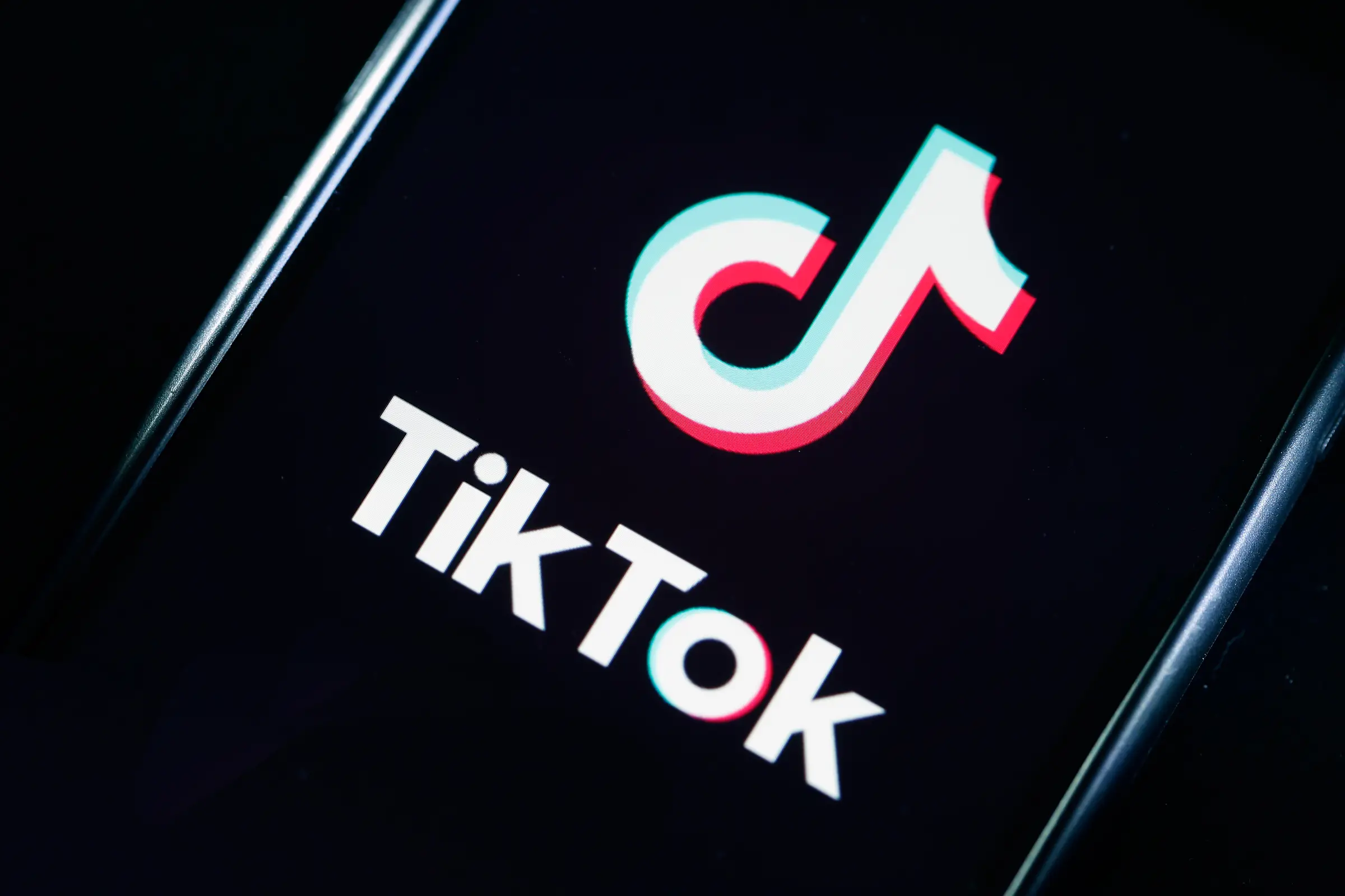 برنامه TikTok ویدیوهای ۱۰ دقیقه ای را فعال می کند