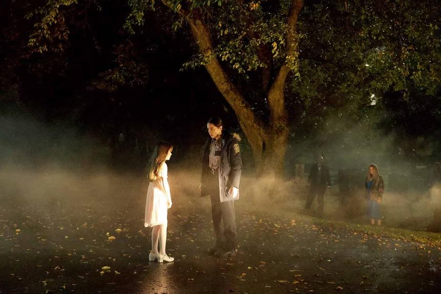 معرفی سریال Revival 2025